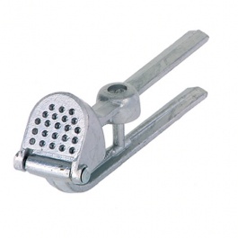 salt dough hair can be made with a garlic press